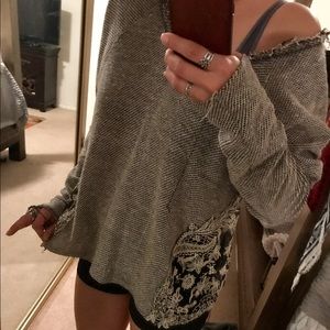 Urban Outfitters Sweater Pullover 🌾 gray lace