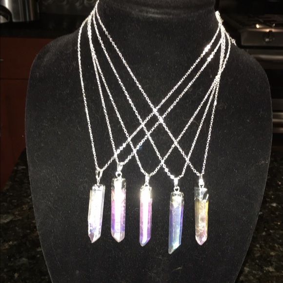 Angel Titanium Druzy Quartz Crystal point w/silver - Picture 3 of 7