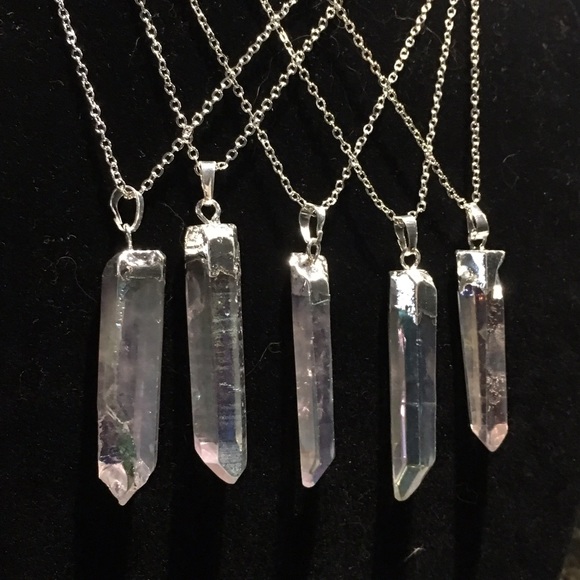 Angel Titanium Druzy Quartz Crystal point w/silver - Picture 5 of 7