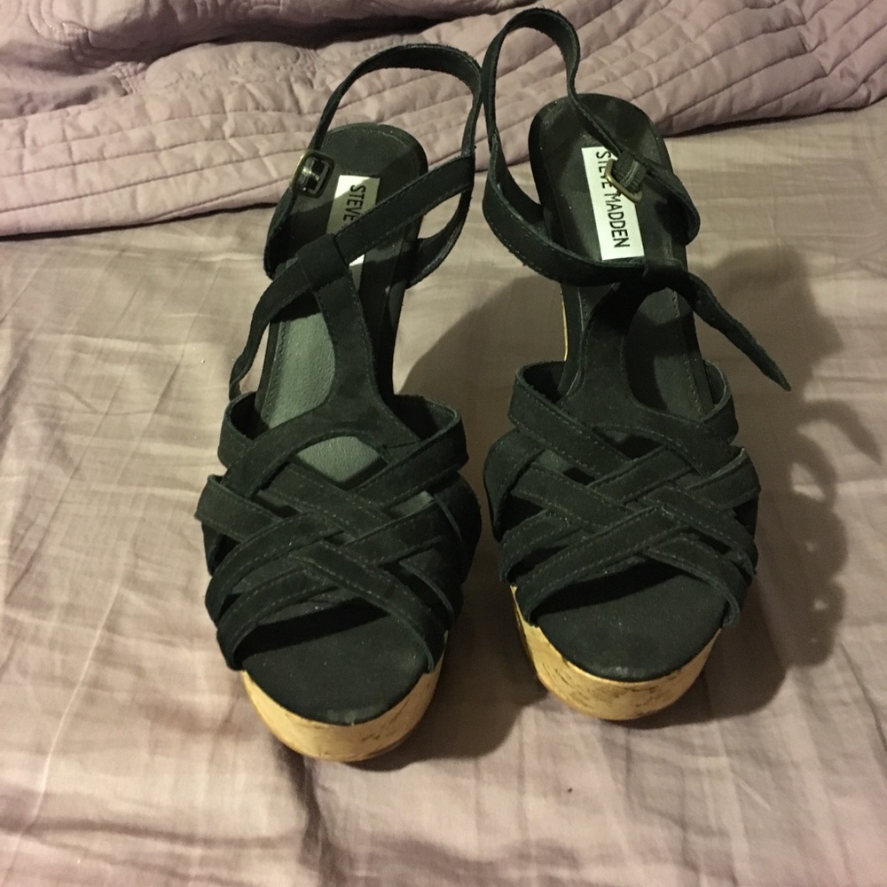 Steve Madden wedges size 8