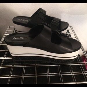 Aldo 3inch Platform Sandals size 7 New