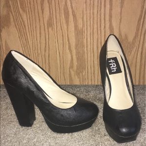 Chunky heels size 7