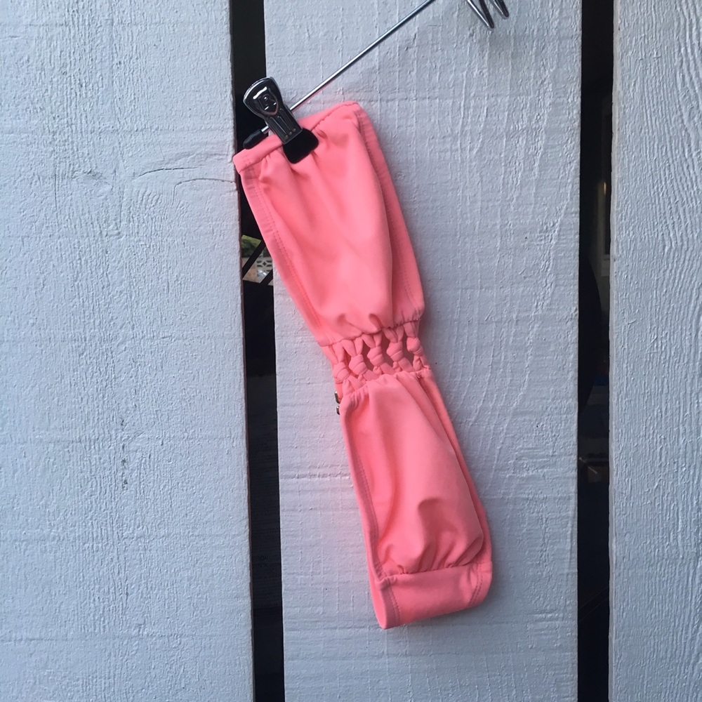 Neon pink stapless bikini