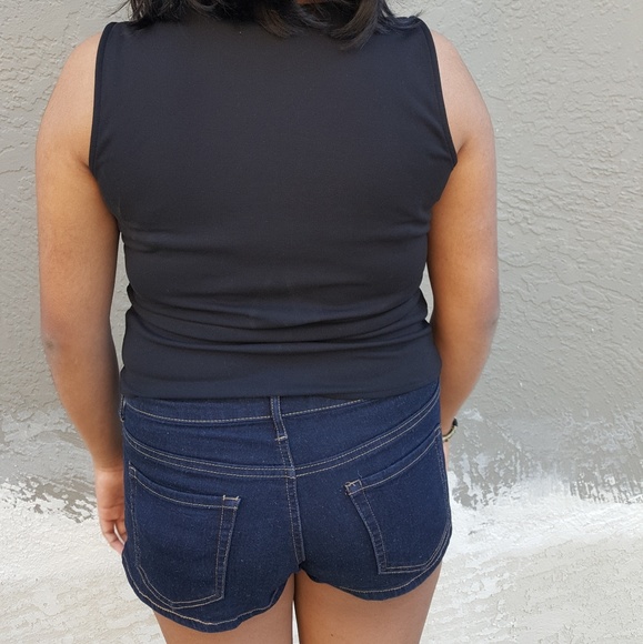 BASIC BLACK TOP - Picture 3 of 4