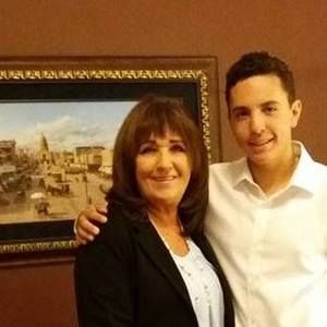 Meet your Posher, Deborah