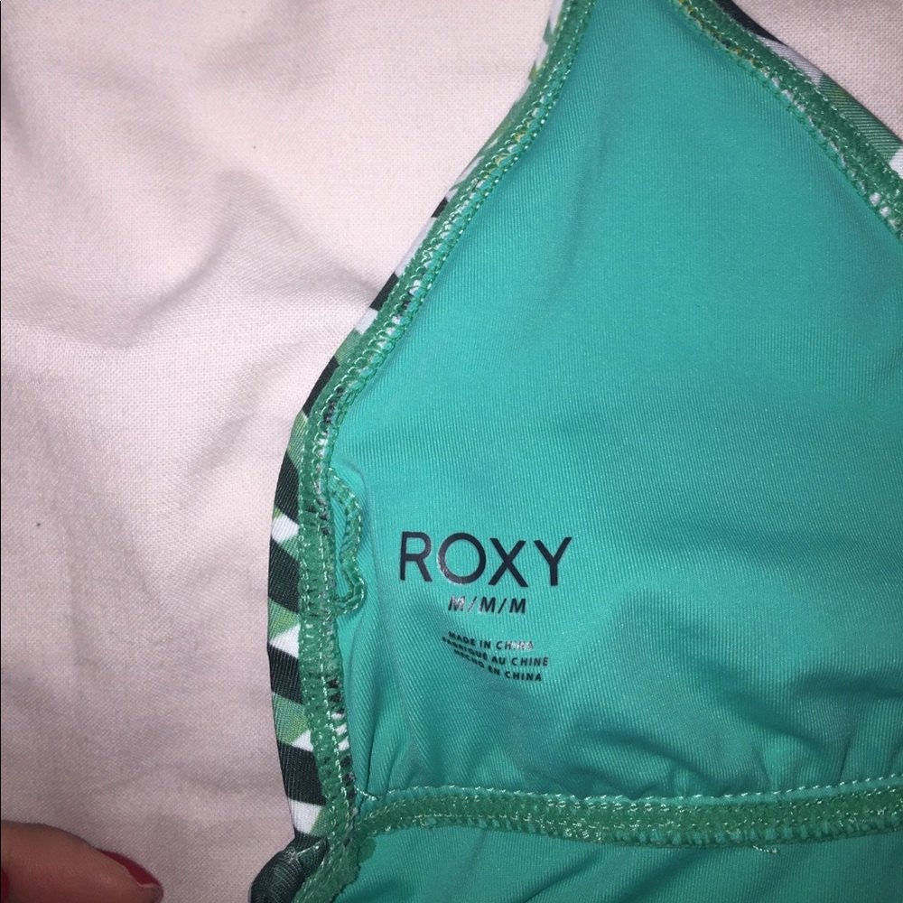 Bathing Suit Bundle: Roxy - image 3