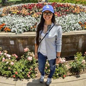 Meet your Posher, Stephanie