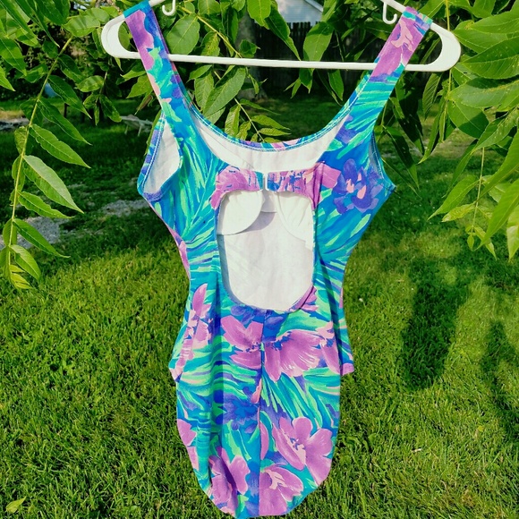 Vintage Swimsuit - Picture 3 of 4