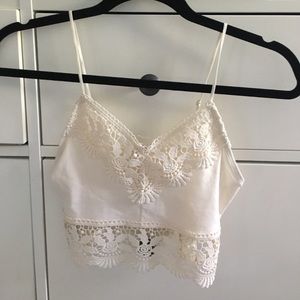 White crochet crop top from topshop never worn