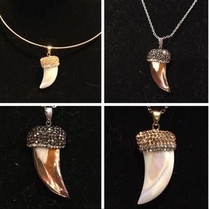 Natural shell horn w/pave champagne & clear cryst.