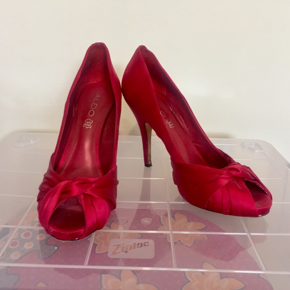ALDO RED SATIN HEELS