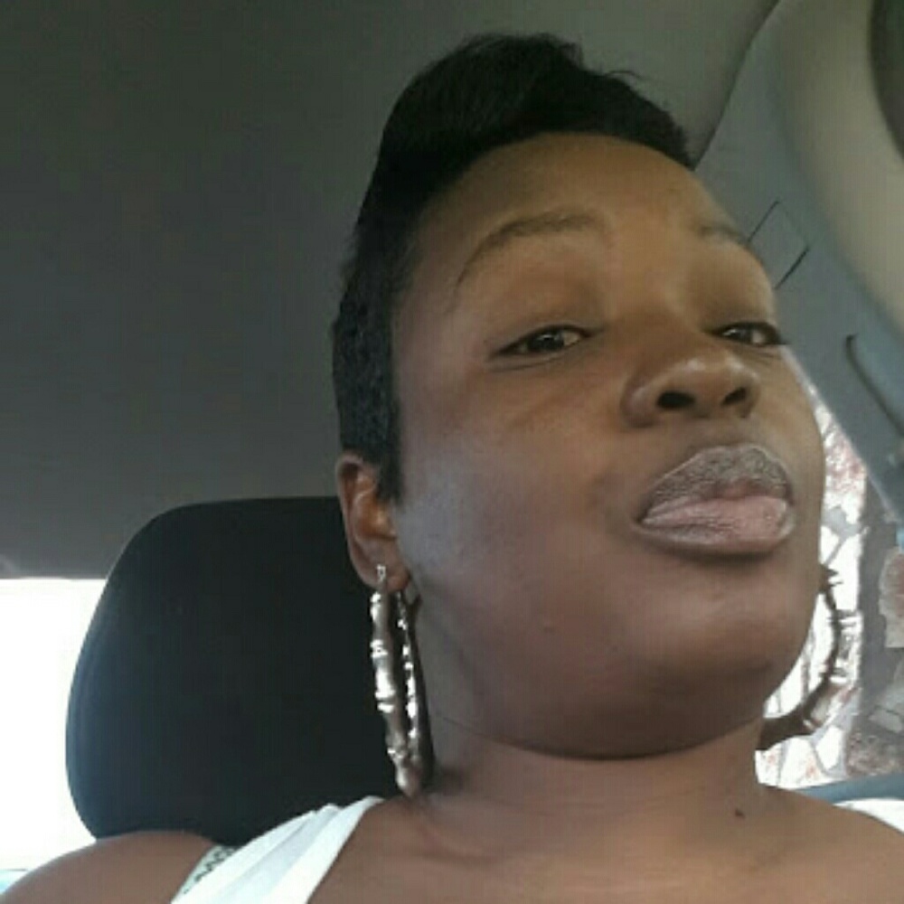 Meet your Posher, Patricia