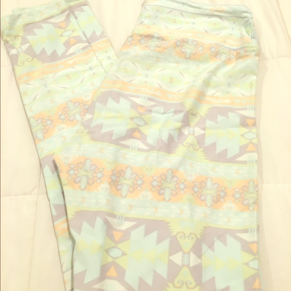 Aztec summery leggings