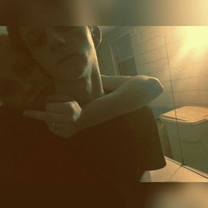 Meet your Posher, Devin