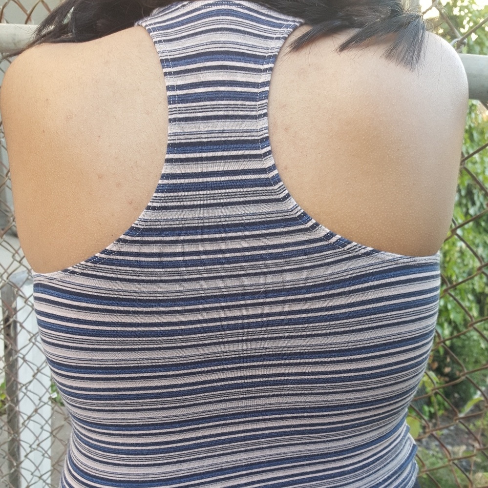 SPORTS RACER BACK TOP - Picture 3 of 3