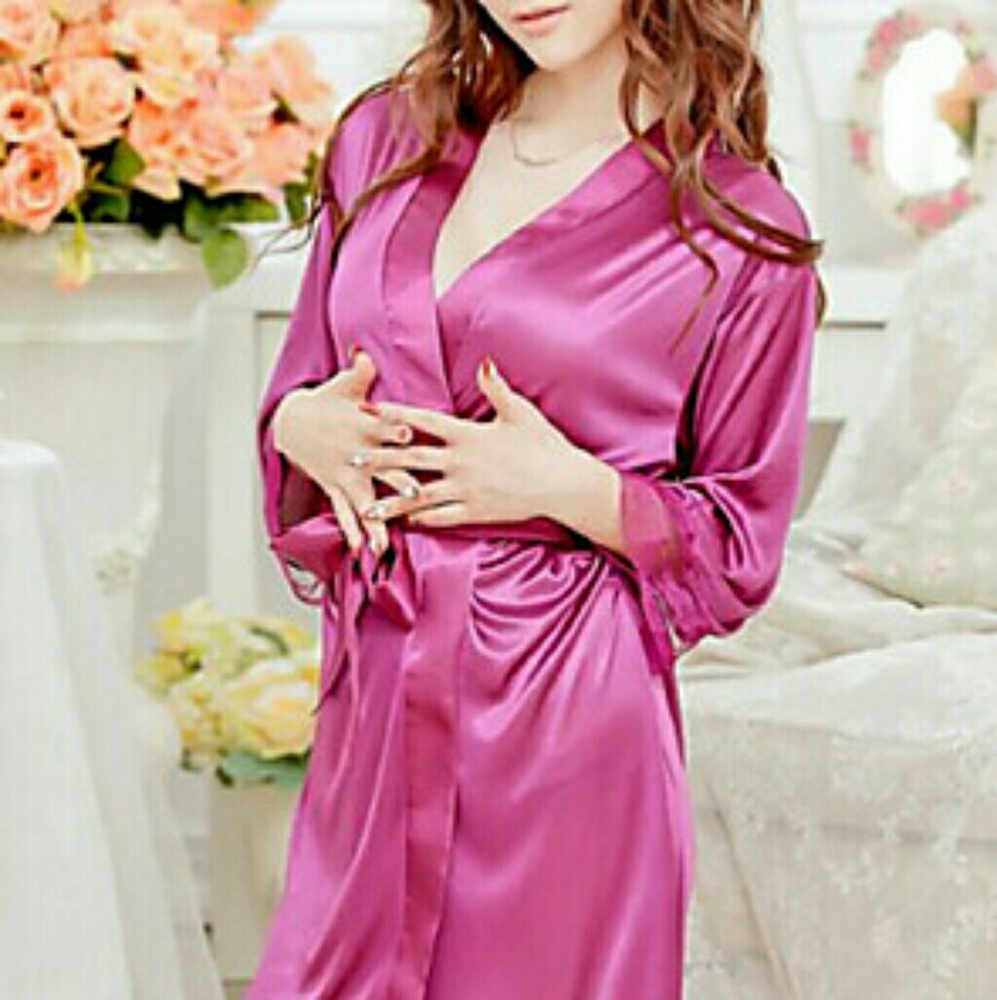 Retro Solid Satin White Robe