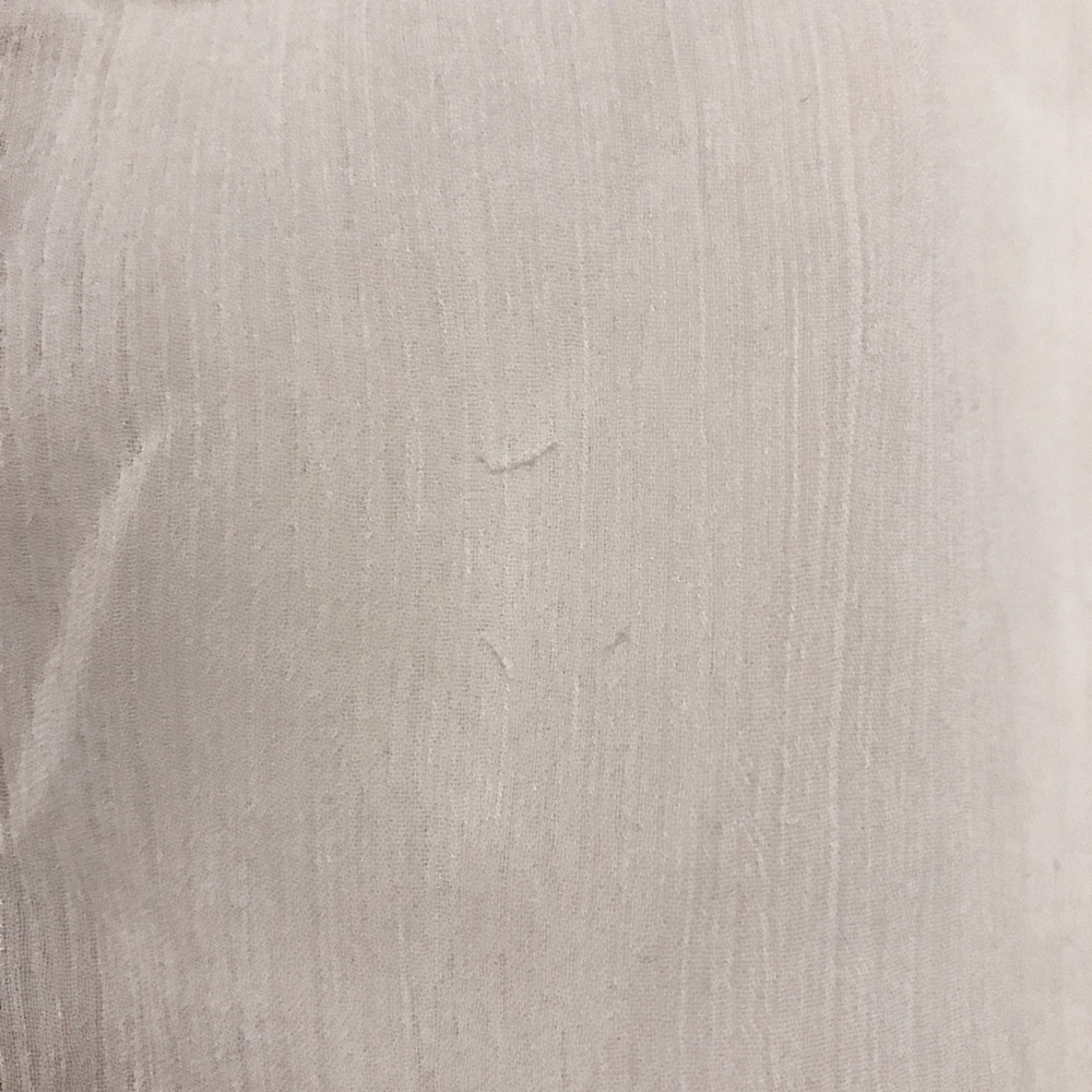 Sleeveless Collared Button Down - Picture 4 of 4