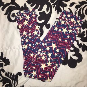 LuLaRoe Americana Stars L/XL Leggings
