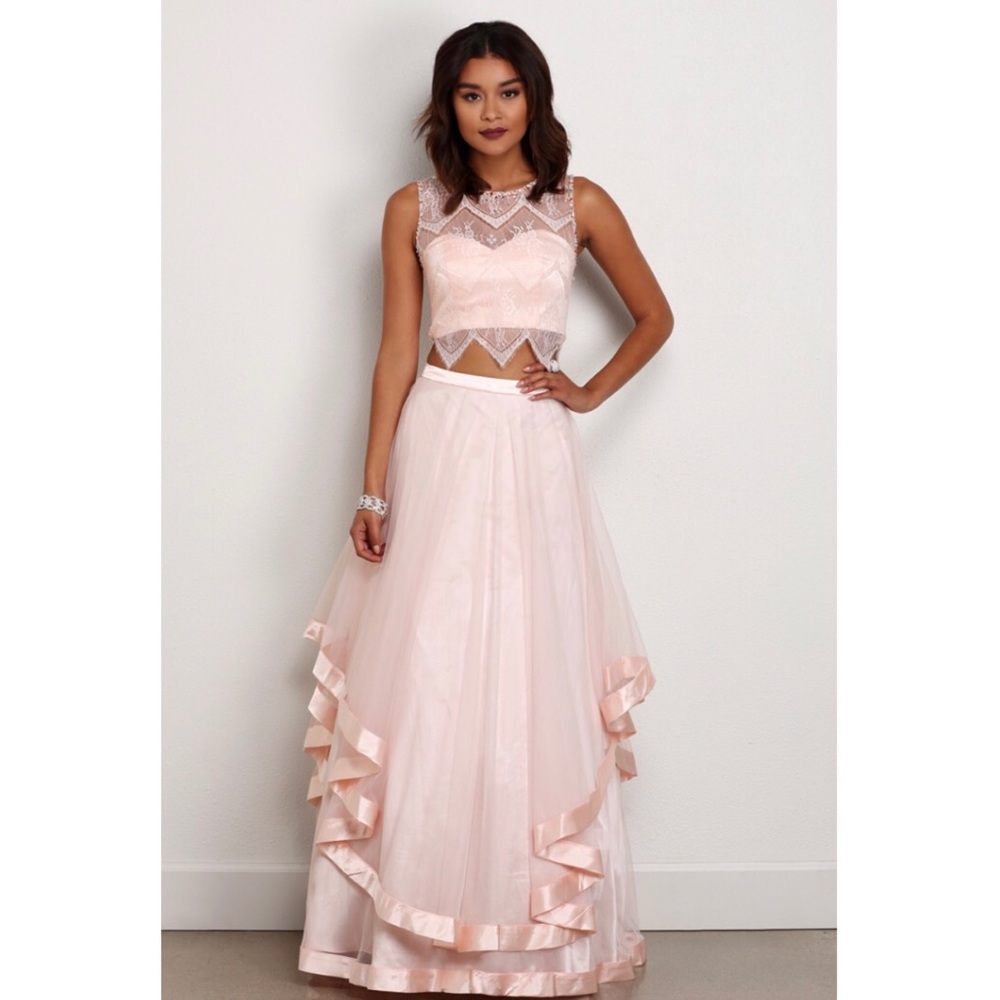 Elegant light pink two piece prom dress