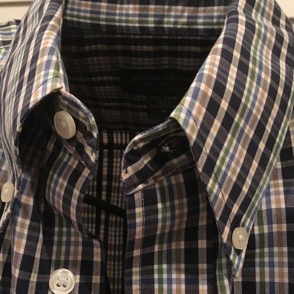 Relaxed fit men shirt always looks ironed like new - Picture 2 of 3