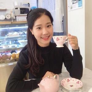 Meet your Posher, Hyung-ju