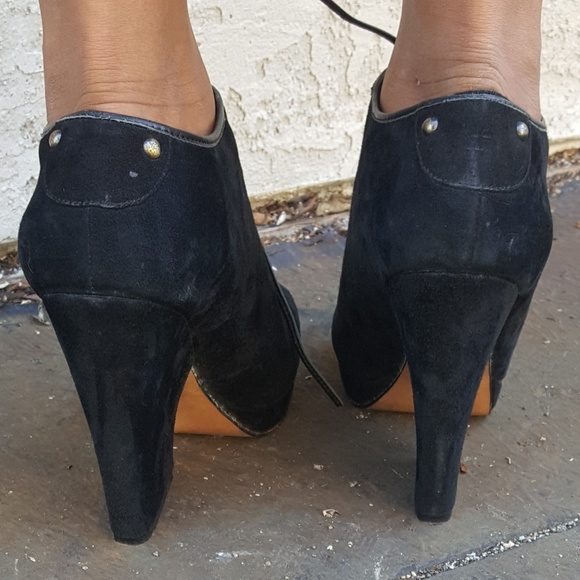 BLACK BOOTIES - Picture 3 of 4