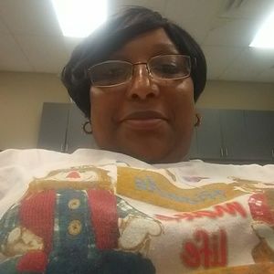 Meet your Posher, Veronica