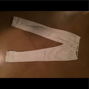 White miss me jeans