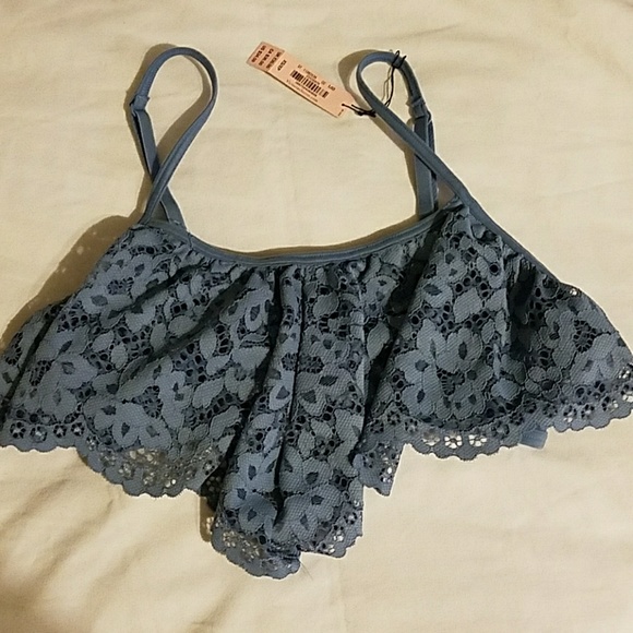 NWT VICTORIA'S SECRET VS fluttery lace bralette - Picture 2 of 4