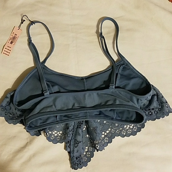 NWT VICTORIA'S SECRET VS fluttery lace bralette - Picture 4 of 4