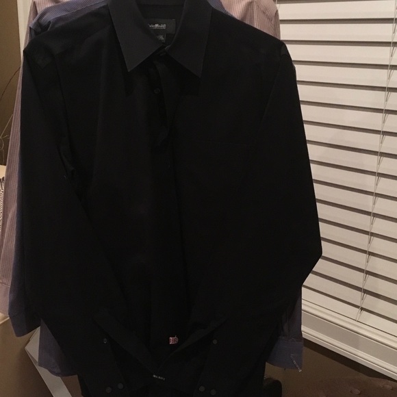 Eddie Bauer Kenneth Cole dress shirts. Exc con - Picture 4 of 4