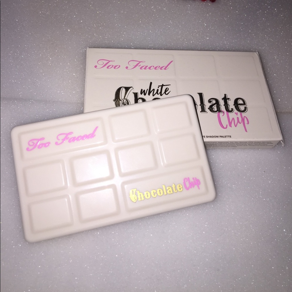 Too faced white chocolate palette