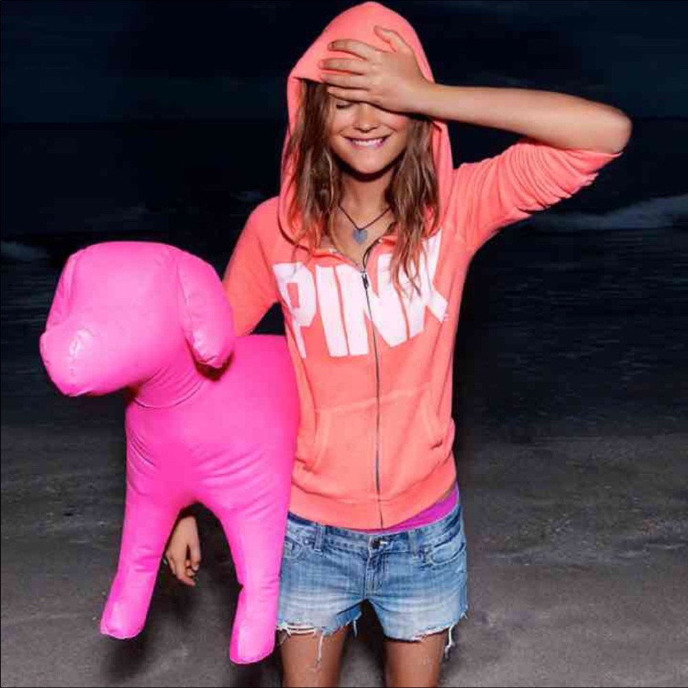 NWOT; VS PINK JEAN SHORTS