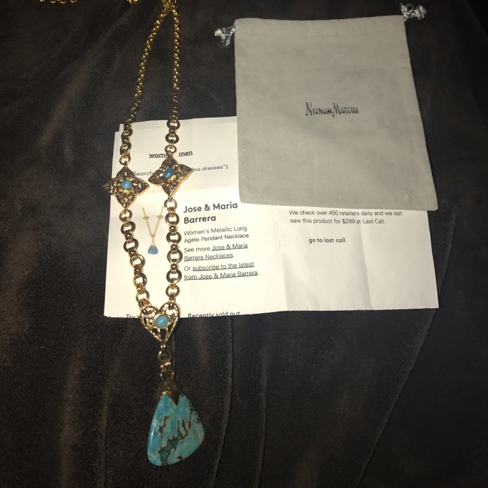 Jose & Maria Barrera metallic long agate pendant