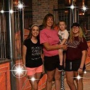 Meet your Posher, Stacey