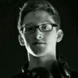 Meet your Posher, Carlos