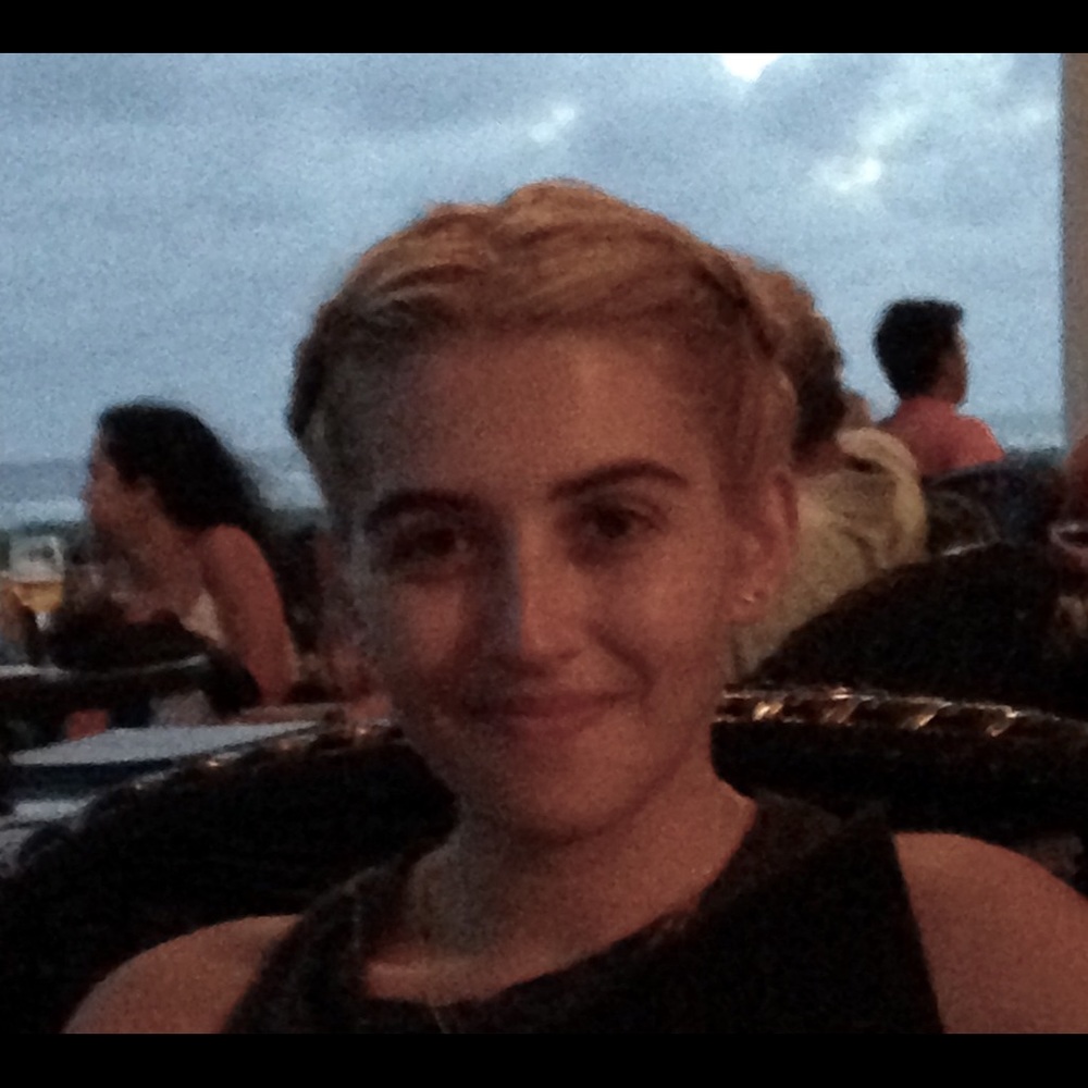 Meet your Posher, Emily