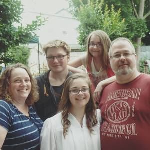 Meet your Posher, Julia