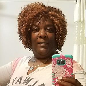 Meet your Posher, Faye