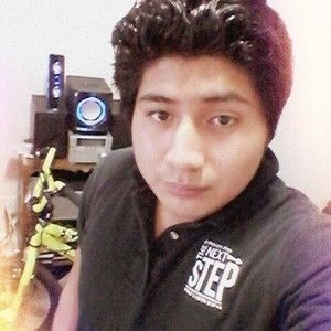 Meet your Posher, Omar