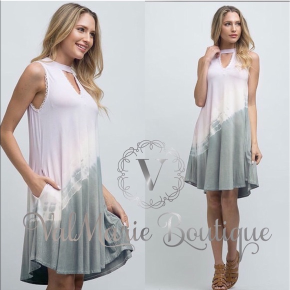 tie dye accent choker dress - Picture 2 of 4