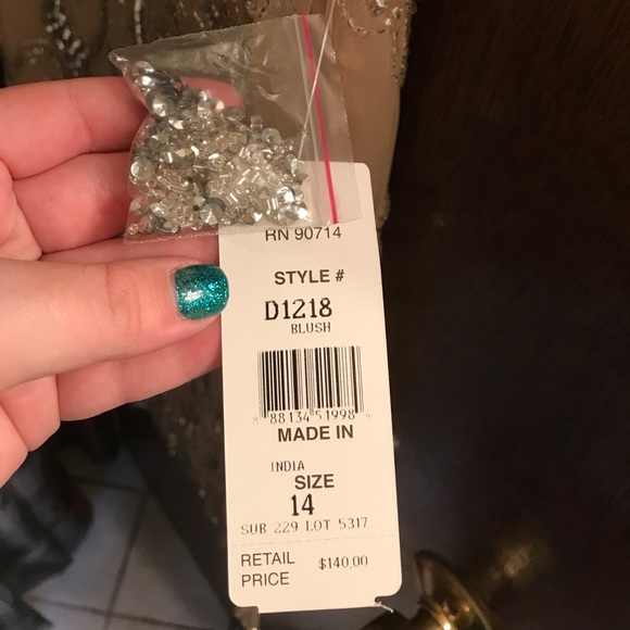 Beaded evening dress - Picture 5 of 7