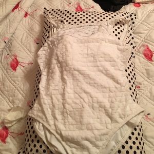 NWT ANBE COLE BATHING SUIT SIZE 8