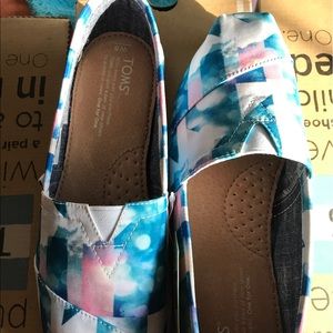 Toms Clearwater Satin Cloud Classics