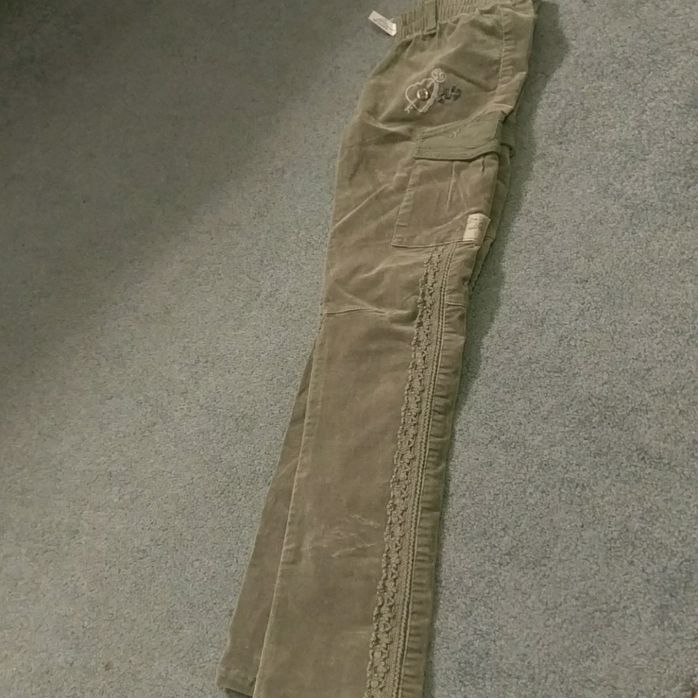 Corduroy bottoms olive green size 9(xxxl)