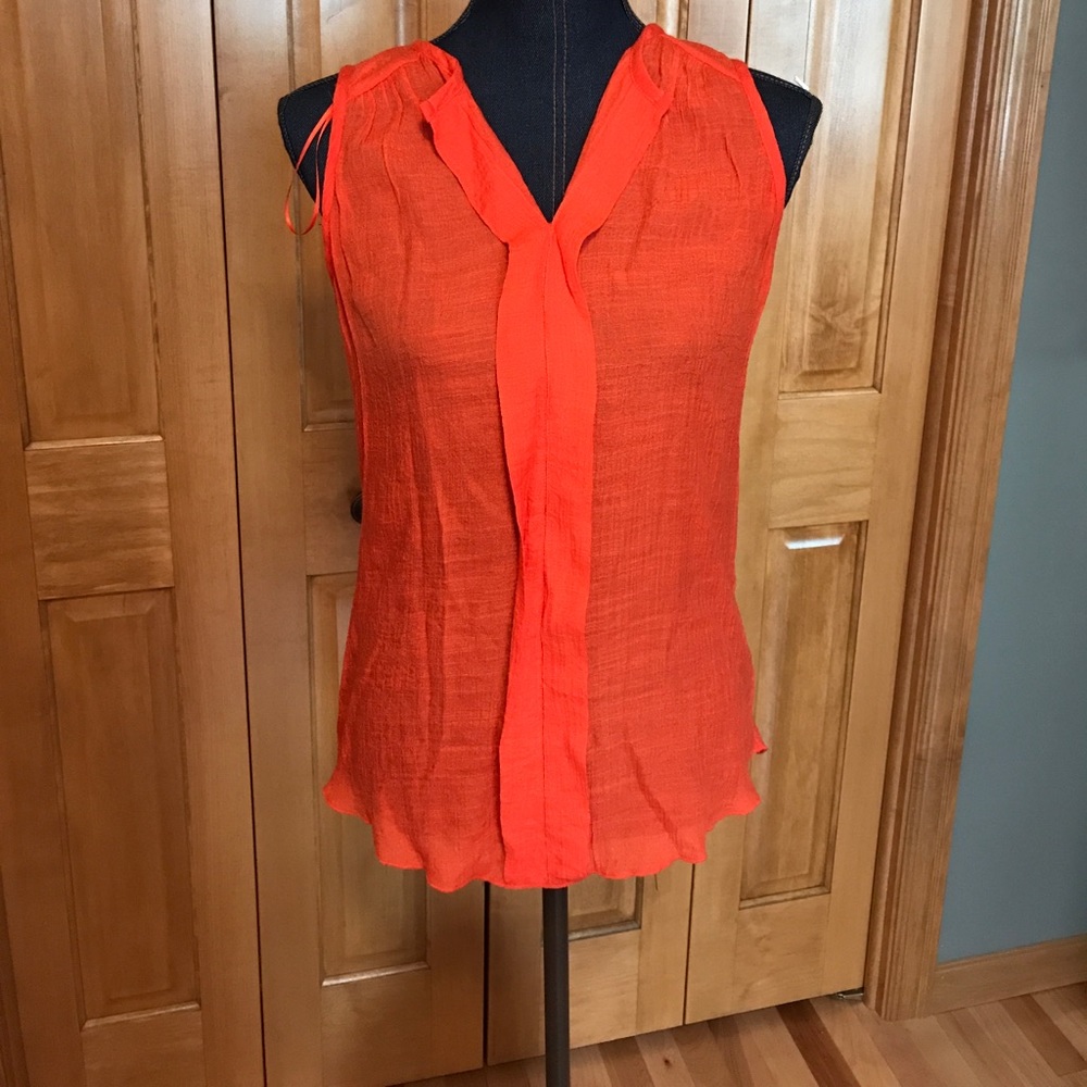 Needle & thread top - Picture 1 of 3