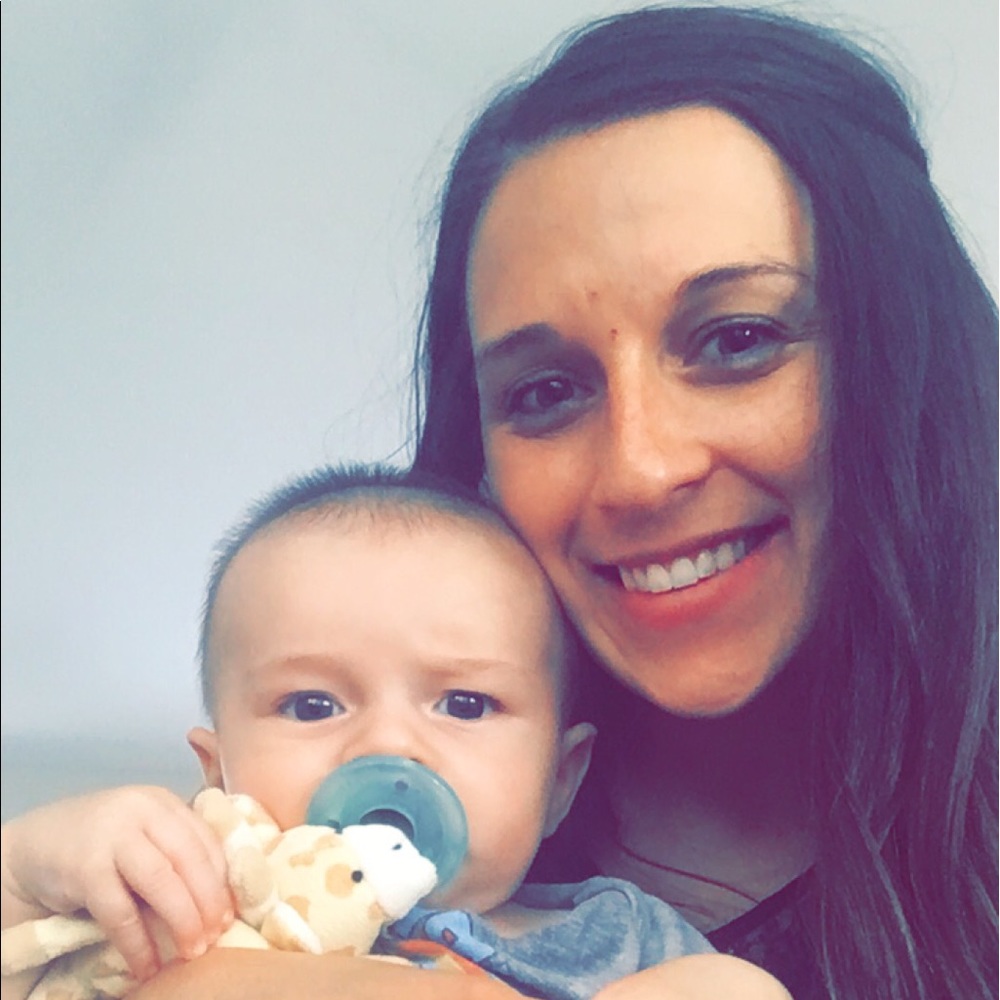 Meet your Posher, Brooke