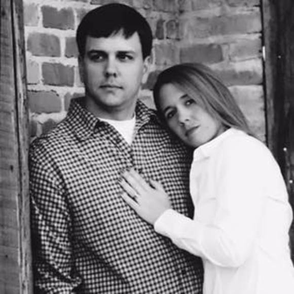 Meet your Posher, Amanda - Picture 3 of 7