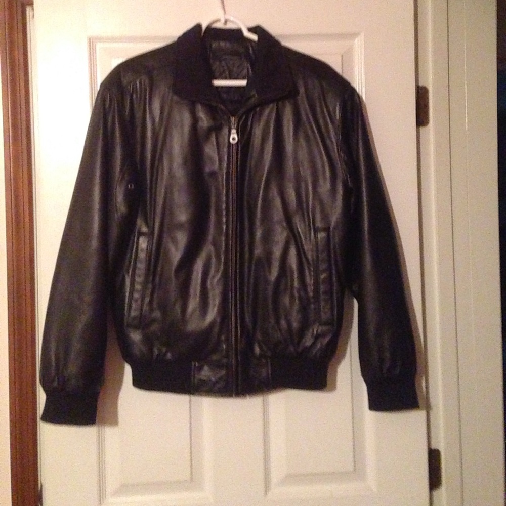 Roundtree & Yorke Genuine Lambskin Jacket