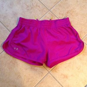 Underarmour running shorts